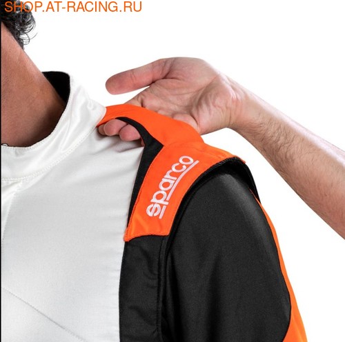 Комбинезон Sparco COMPETITION R567 (вид 4) Комбинезон Sparco COMPETITION R567 (фото, вид 4)